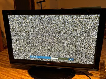 37" Plazmový TV Panasonic VIERA TX-P37X10Y - 2