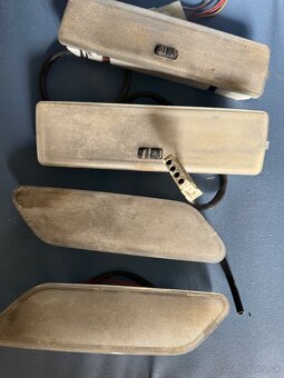 Bmw e34 zadne kufrové svetlá - 2