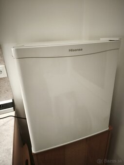 Predám menšiu chladničku - 2