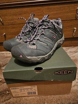 Turistická obuv - 2