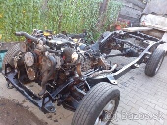 Motor, prevodovka, rám - 2