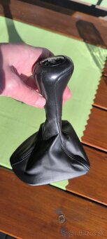 BMW E92 M3 radiaca páka - 2