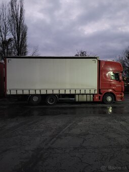 Predám bočné plachty na  kamion 4 ks - 2