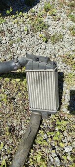 Predám interculer s hadicami na alfa Romeo 147 1.9td - 2