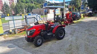 Predám malotraktor 40hp 4x4 - 2