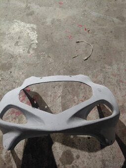 Gsxr750 k1 maska - 2