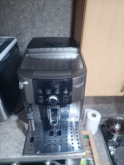 predám Kávovar DeLonghi Magnifica S Smart - 2