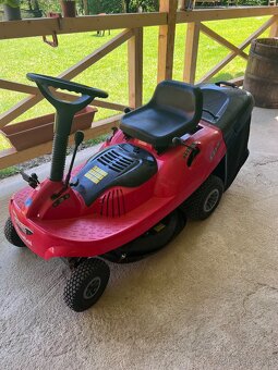 Kosačkový traktor(rider garden) - 2