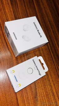 Samsung buds FE - 2