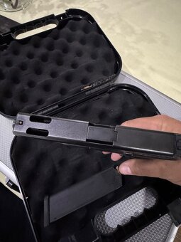 Glock 17C - 2