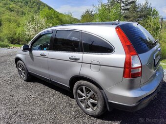 Predám Hondu CR-V 2,2CDTI 103kw - 2