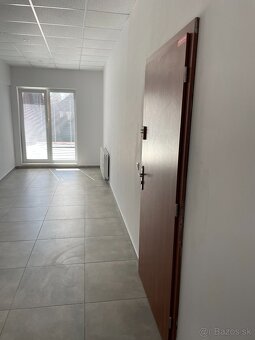 Prenájom priestorov v centre mesta – Hviezdoslavovo námestie - 2