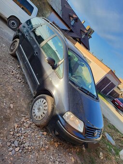 Volkswagen sharan 1.9 tdi 85kw - 2