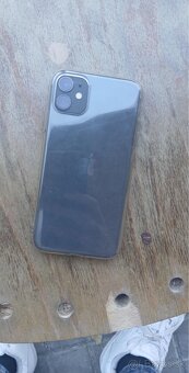 iPhone 11 - 2