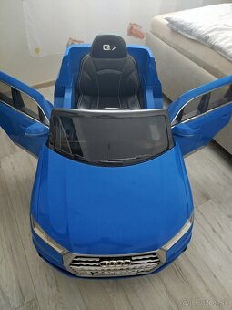 Detské elektrické autíčko - 2
