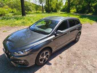 Hyundai i30 CW Kombi 1.5 T-GDi mHEV iMT Family - 2