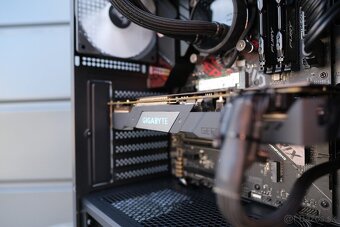 Herný PC, i7 8700, RX 2070, 32GB RAM, SSD, 12m - 2