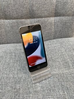 iPhone SE (2016) 128GB plne funkčný - 2