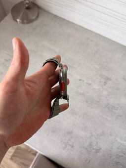 Apple Watch Ultra 2 - 2