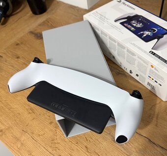 PS PORTAL playstation - 2