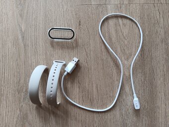 Nabíjačka na Xiaomi band 8 - 2