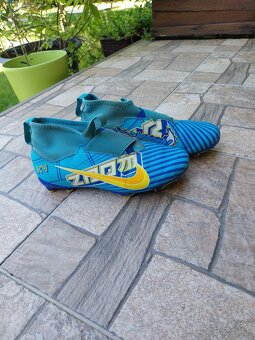 Predám kopačky a halovky - 2