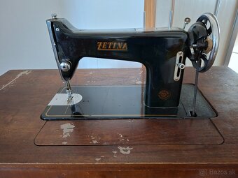 Šijací stroj - 2