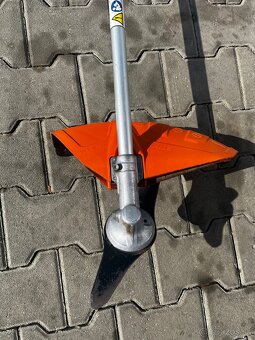 Krovinorez Stihl FS 120 - 2