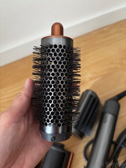 Dyson airwrap - 2