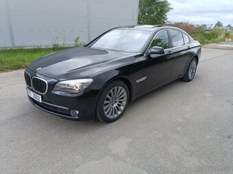 BMW 740xd 225kW 2011 najeto200tkm ACC,komforní sedačky,N.V. - 2