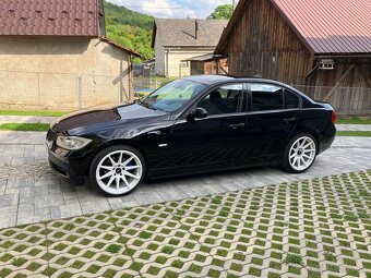 BMW e90 320d - 2