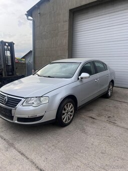 Predám náhradné diely na Volkswagen Passat b6 2.0tdi BKP - 2