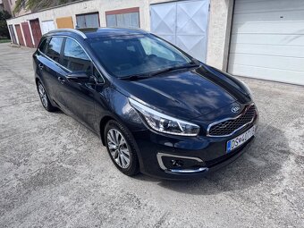 Kia Ceed SW 1.6crdi 100kw 7DCT - 2