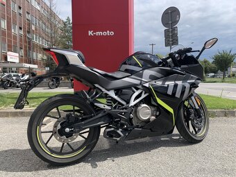 CF Moto 300 SR - 2