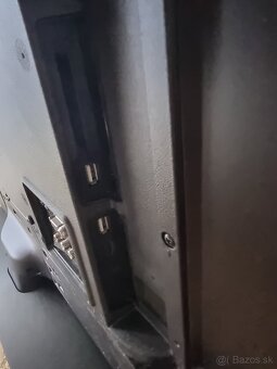 Predám poškodený LED TV PANASONIC TX-50HX580E - 2