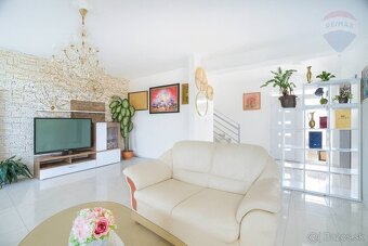 NOVOSTAVBA 4 IZBOVÝ RODINNÝ DOM DUNAJSKÁ LUŽNÁ - 2