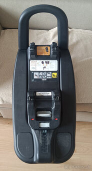 Autosedačka Joie i-Venture + základňa i-Base Advance - 2