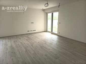 ZNÍŽENÁ CENA - Na predaj 2 novostavby-holodomy v Nesvadoch - 2