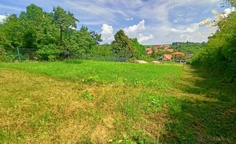 Pekný pozemok na predaj neďaleko Nitry - 2