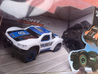 Racing Rally MUSCLE auto na diaľkové ovládanie 1/43 - 2