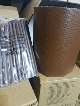 Tieniace pásky na plot - 2