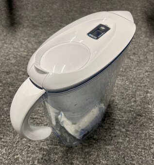 Brita kanvica + nový filter - 2