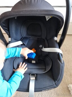 Maxi-Cosi Cabriofix aj s Isofixom 90€ - 2
