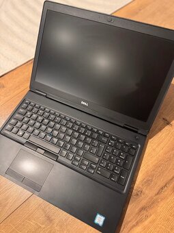 Notebook Lenovo Latitude 5580 - 2