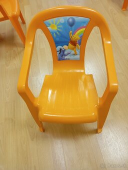 Detská plastová stolička zahradna - 2