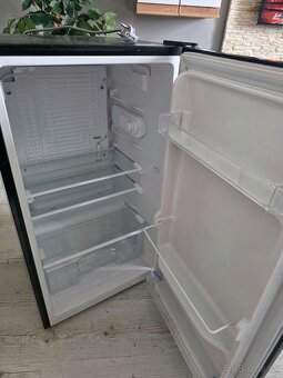 Guzzanti chladnička 88L - 2