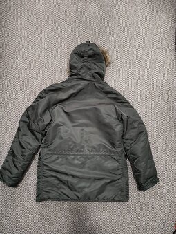 Predám parku Alpha Industries - 2