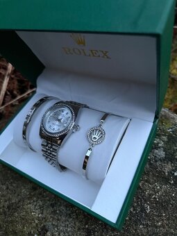 Rolex DateJust | 36mm | Silver Dial - 2