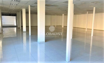 Obchodné priestory - 390 m2, vo frekventovanom OC na Furči - 2