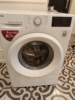Automatická pračka LG FW60J5WN3 - 2